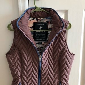 Ariat women’s light purple quilted vest